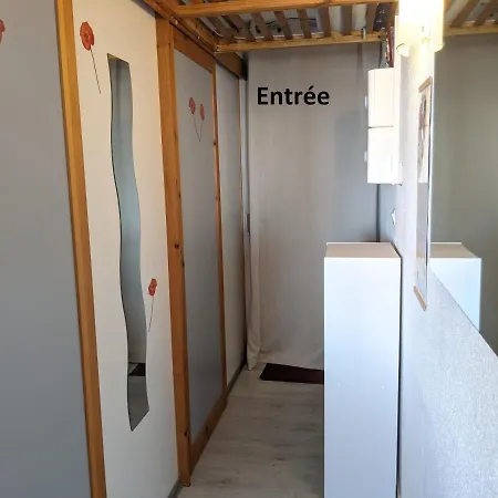 T2 Vue Port,Piscine,Tennis,Garage,Aire De Jeux, Agde
