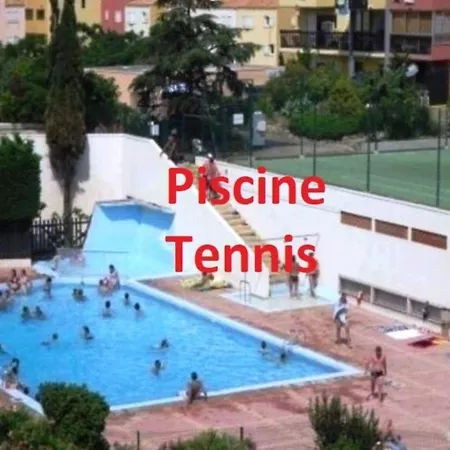 T2 Vue Port,Piscine,Tennis,Garage,Aire De Jeux,