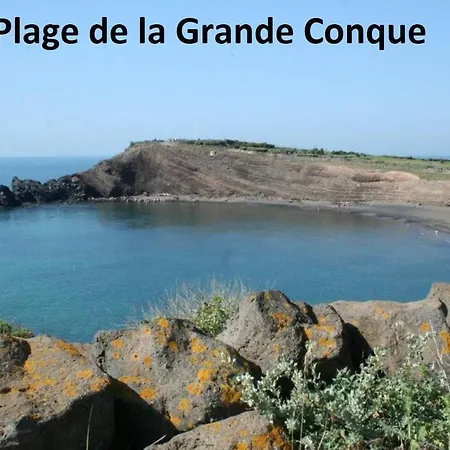 T2 Vue Port,Piscine,Tennis,Garage,Aire De Jeux, Apartment Agde